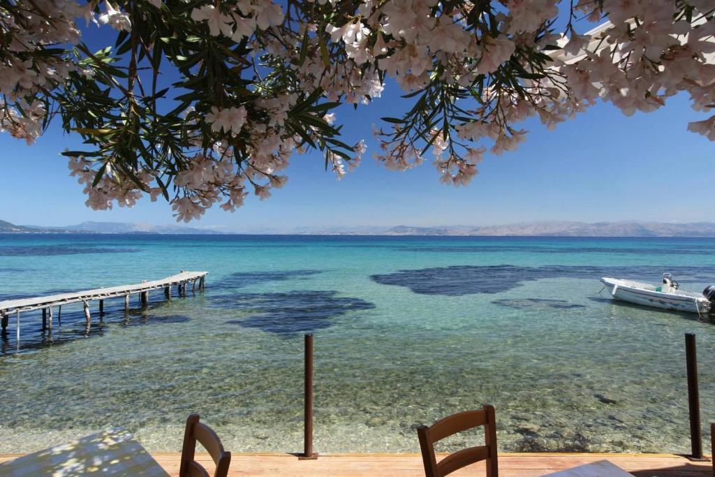 Akrogiali Rooms Mpoukaris Ruang foto