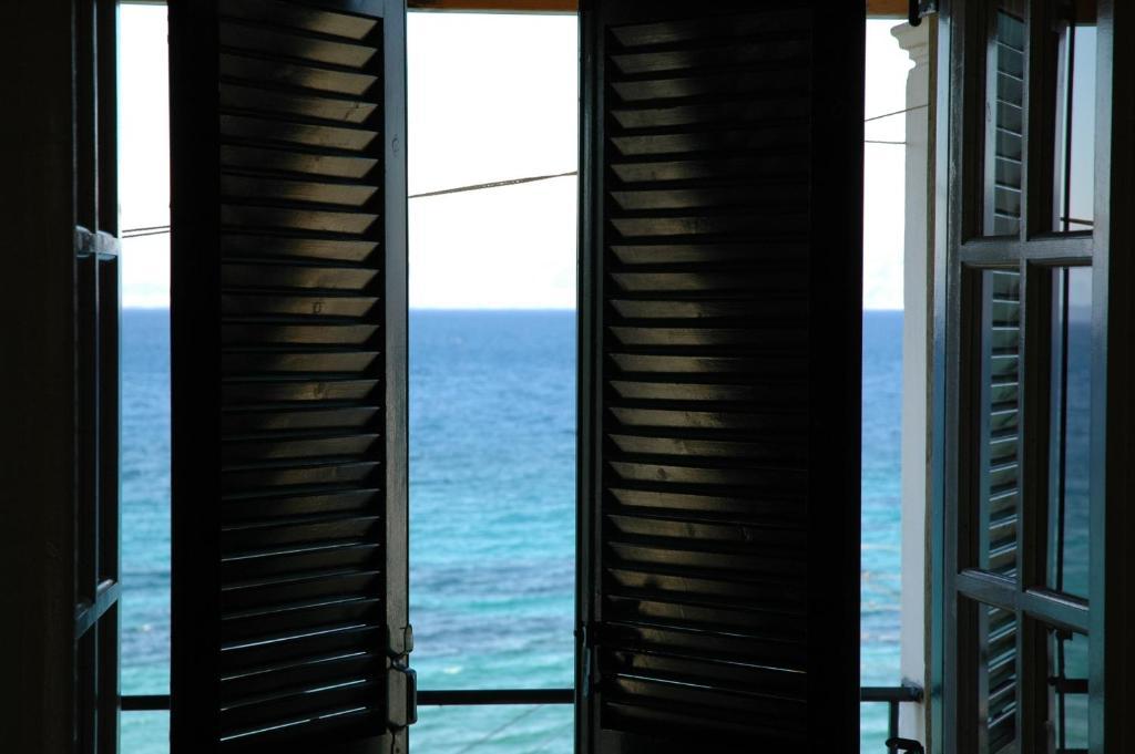 Akrogiali Rooms Mpoukaris Bagian luar foto